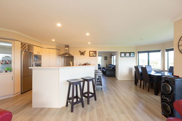 Photo of property in 932 Wharehine Road, Wharehine, Wellsford, 0973