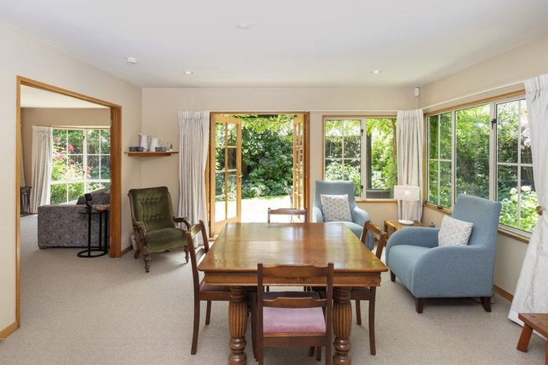 Photo of property in 1/26 Strowan Road, Strowan, Christchurch, 8052