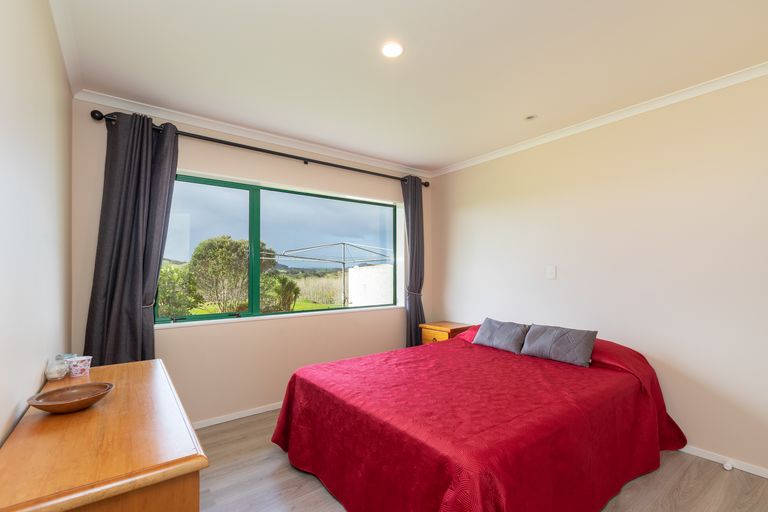 Photo of property in 932 Wharehine Road, Wharehine, Wellsford, 0973