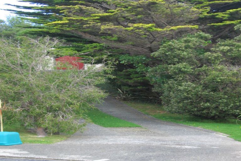 Photo of property in 8 Otira Grove, Kelson, Lower Hutt, 5010