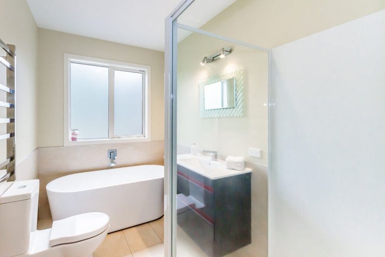 Photo of property in 62b Tutanekai Street, Paraparaumu, 5032