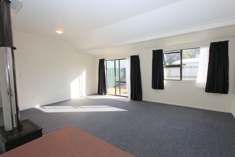 Photo of property in 7b Holdaway Street, Riversdale, Blenheim, 7201