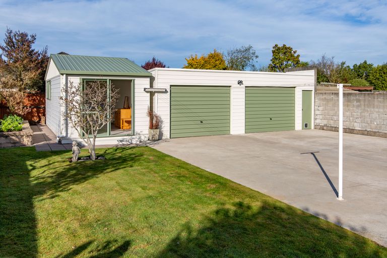 Photo of property in 17 Cedars Street, Hoon Hay, Christchurch, 8025
