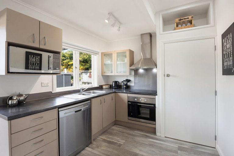 Photo of property in 10 Dudley Terrace, Frankton, Hamilton, 3204