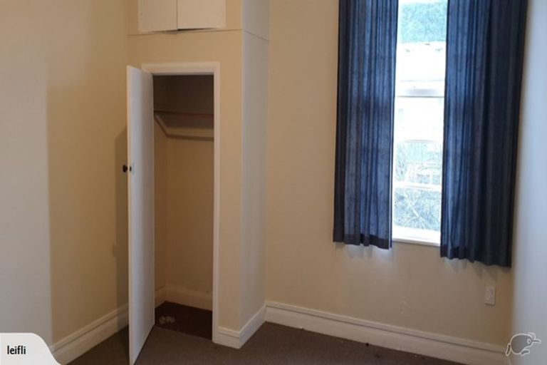 Photo of property in 76 Tinakori Road, Thorndon, Wellington, 6011