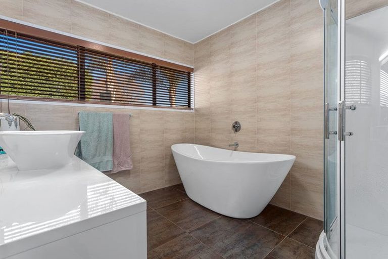 Photo of property in 112 Burt Road, Matata, Whakatane, 3194