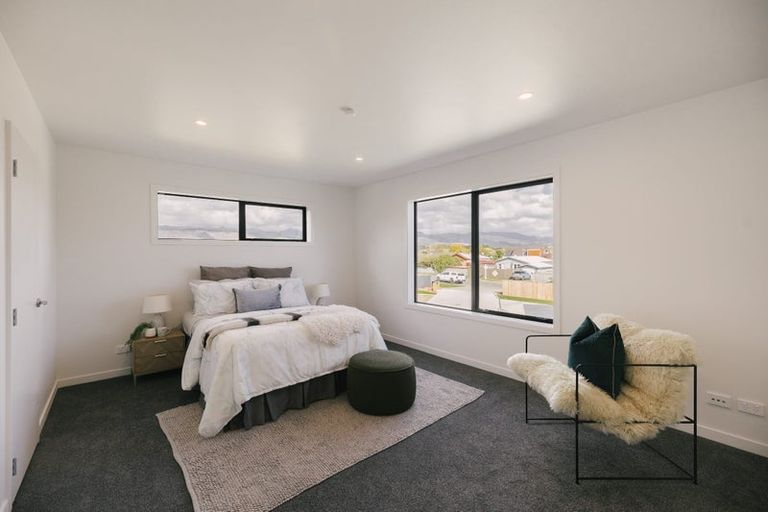 Photo of property in 3 Cypress Way, Levin, 5510