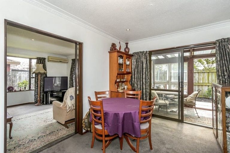 Photo of property in 68a Sarabande Avenue, Redwood, Christchurch, 8051