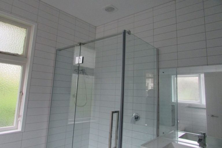 Photo of property in 70 Saint Davids Street, Lyttelton, 8082