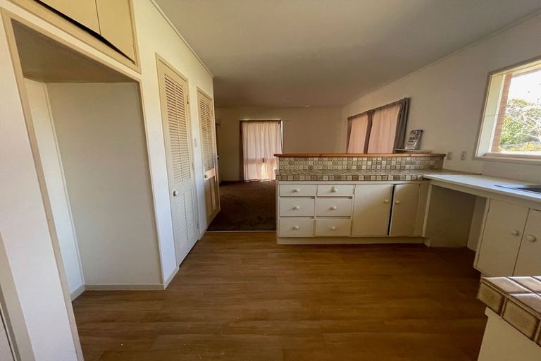 Photo of property in 6 Wilbur Place, Pakuranga Heights, Auckland, 2010