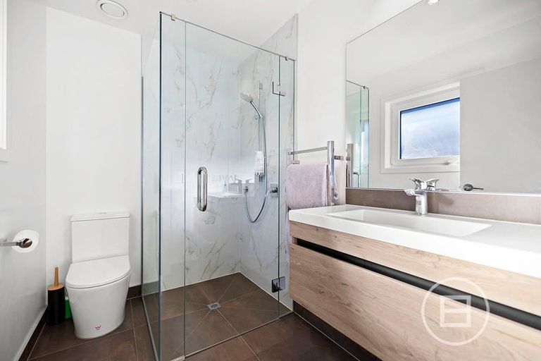 Photo of property in 96 Jack Hanley Drive, Jacks Point, Queenstown, 9371