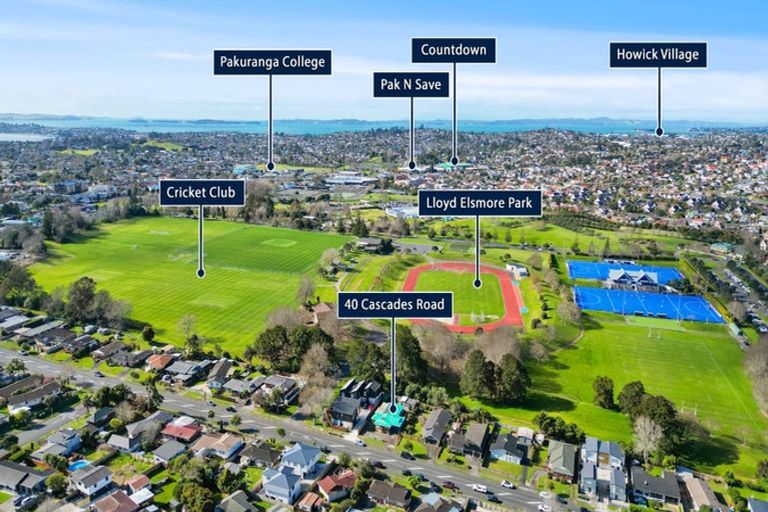 Photo of property in 40 Cascades Road, Pakuranga Heights, Auckland, 2010