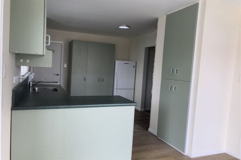 Photo of property in 28 Maple Street, Bishopdale, Christchurch, 8053