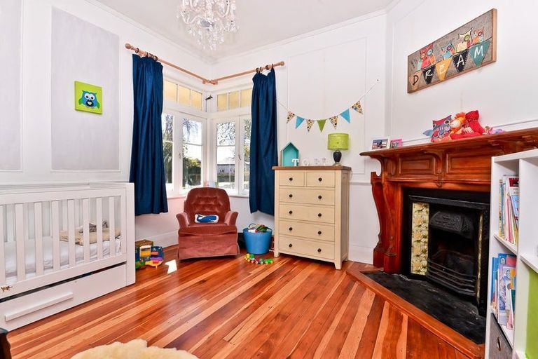 Photo of property in 48 Te Aroha Street, Hamilton East, Hamilton, 3216