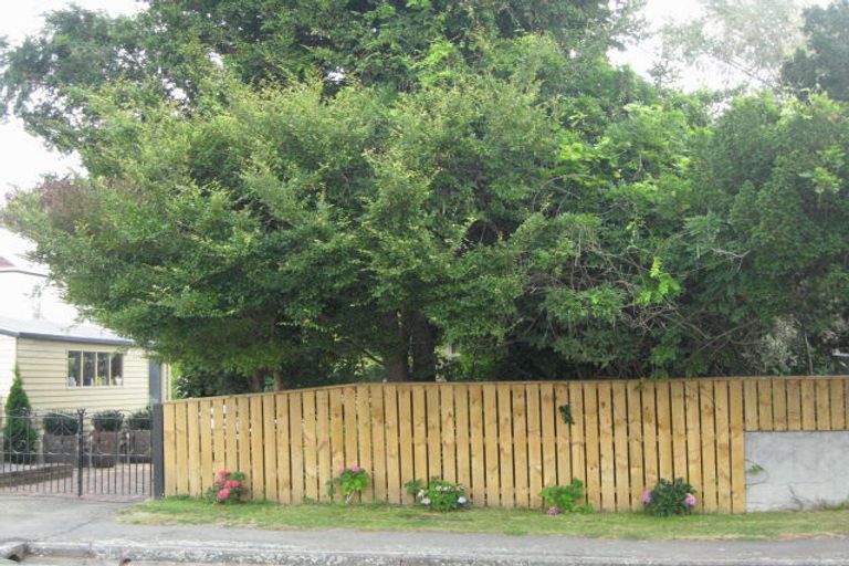 Photo of property in 81 Mays Road, St Albans, Christchurch, 8052