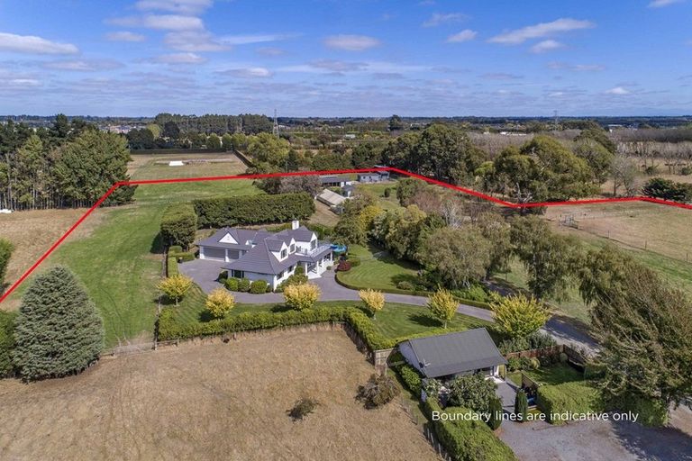 Photo of property in 352a Marshs Road, Halswell, Christchurch, 8025