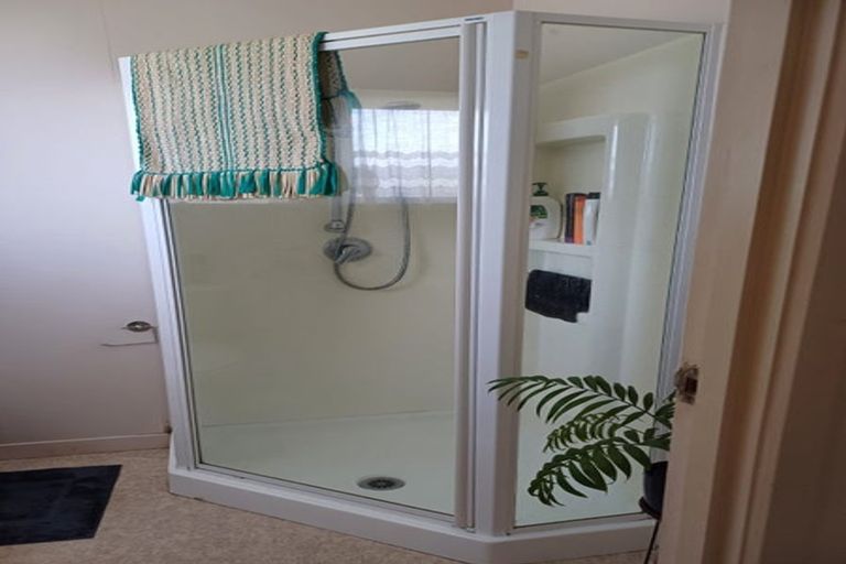 Photo of property in 2a Park Avenue, Kensington, Whangarei, 0112