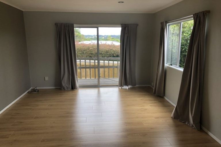 Photo of property in 1/163 Rathgar Road, Henderson, Auckland, 0610