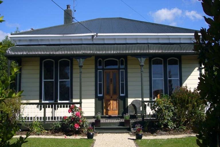 Photo of property in 27 Johnston Street, Featherston, 5710