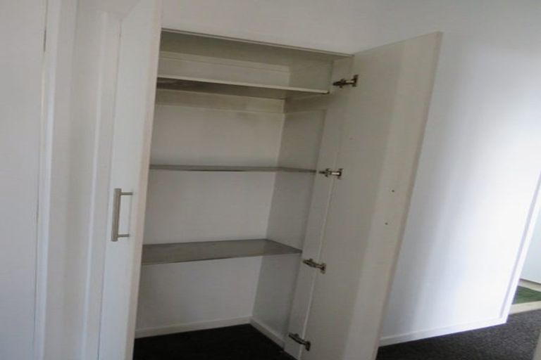 Photo of property in 3 Carbery Place, Manurewa, Auckland, 2102