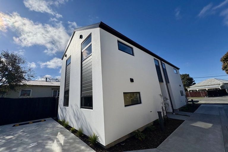 Photo of property in 2/33 England Street, Phillipstown, Christchurch, 8011