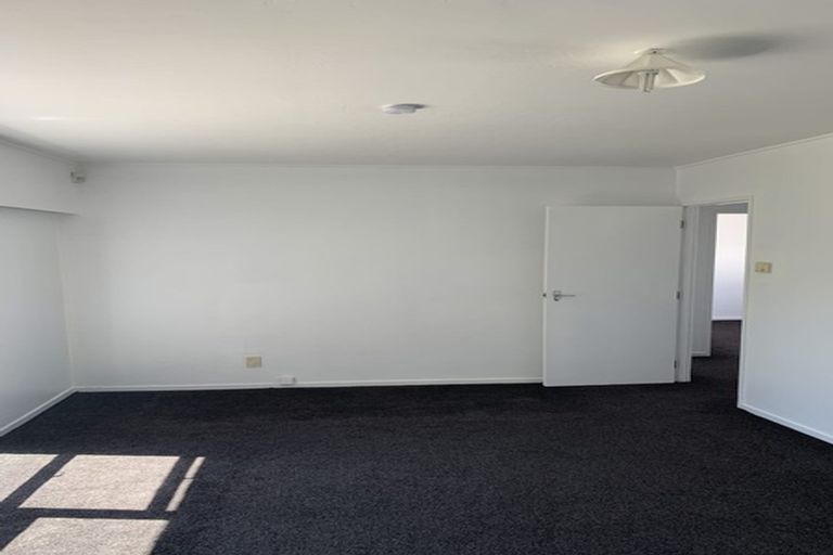 Photo of property in 3/33 Ashlynne Avenue, Papatoetoe, Auckland, 2025