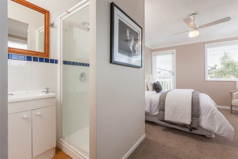 Photo of property in 1/30 Eastern Beach Road, Eastern Beach, Auckland, 2012