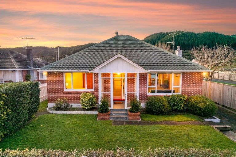Photo of property in 56 Mcleod Street, Elderslea, Upper Hutt, 5018