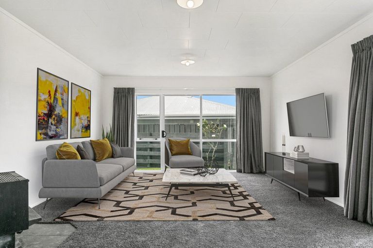 Photo of property in 2/42 Arthur Crescent, Hilltop, Taupo, 3330