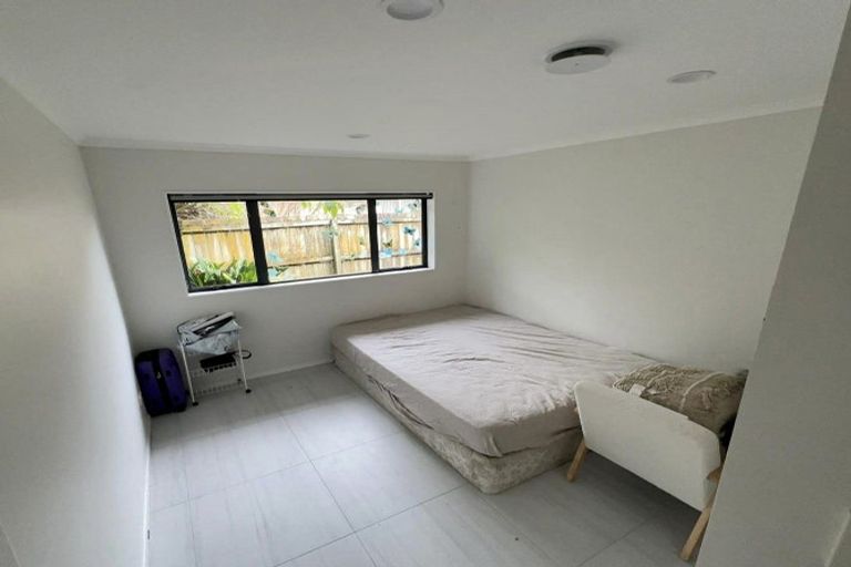 Photo of property in 58 Wattle Farm Road, Wattle Downs, Auckland, 2103