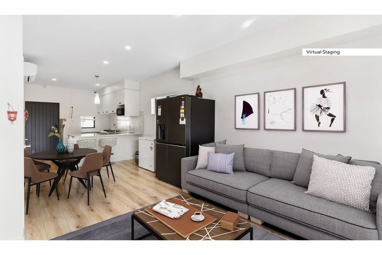 Photo of property in 3b Sheralee Place, Bucklands Beach, Auckland, 2014