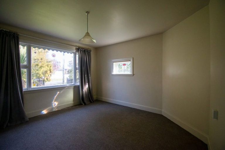 Photo of property in 28 Mayfield Avenue, Mairehau, Christchurch, 8013