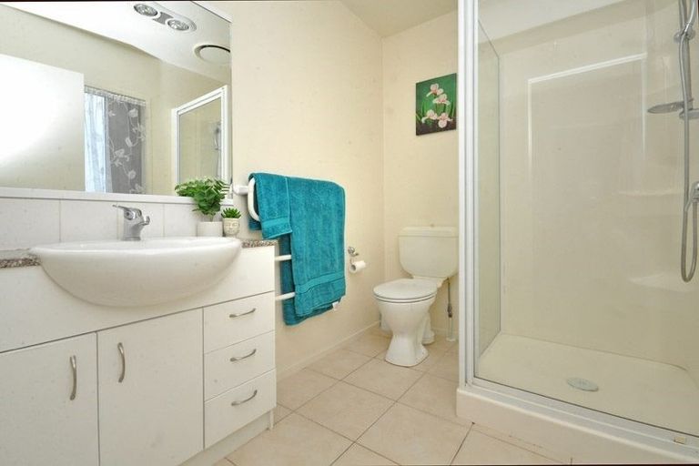 Photo of property in 15/18 Alicante Avenue, Hillpark, Auckland, 2102