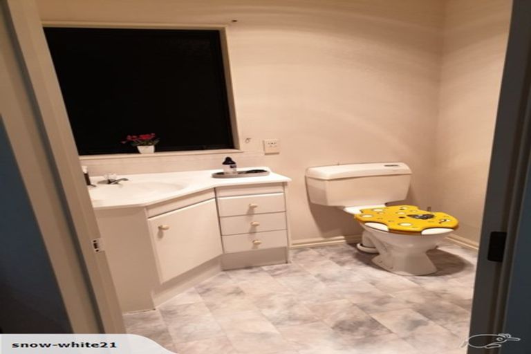 Photo of property in 8 Lynwood Place, Owhata, Rotorua, 3010