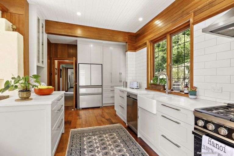 Photo of property in 51 Grafton Road, Roseneath, Wellington, 6011