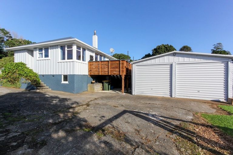 Photo of property in 12 Marton Place, Marfell, New Plymouth, 4310