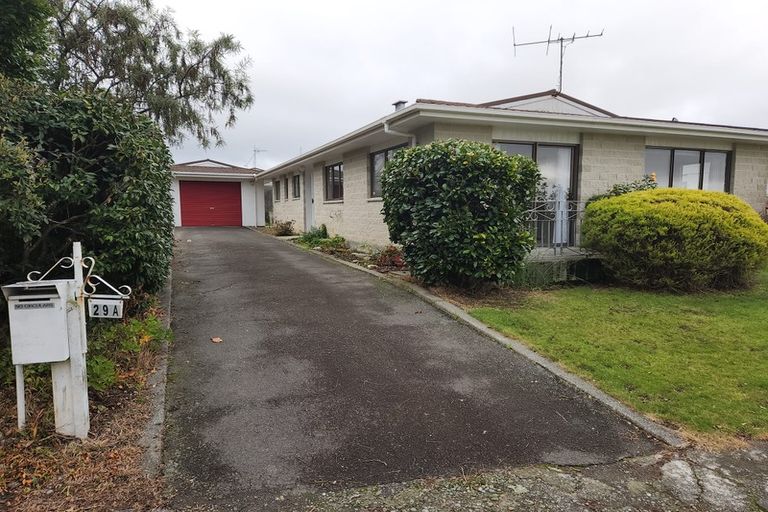 Photo of property in 29a Rewarewa Crescent, Waikanae, 5036