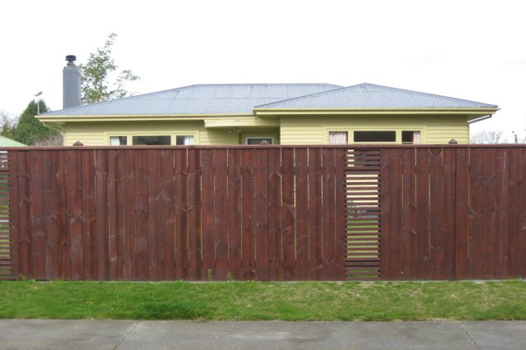 Photo of property in 4 Oliphant Place, Raureka, Hastings, 4120