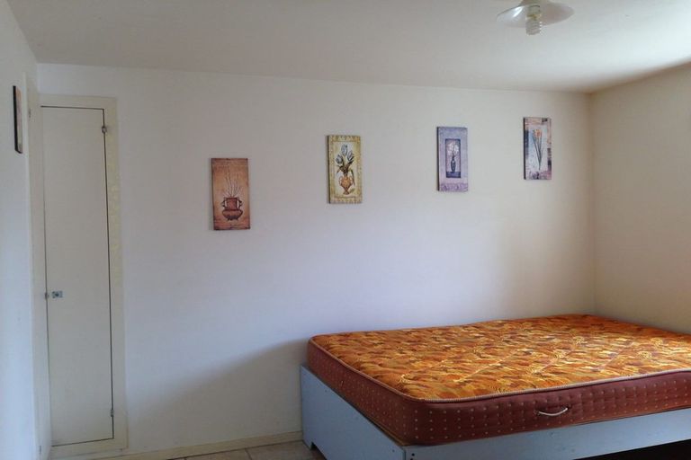 Photo of property in 58 Powrie Street, Glenfield, Auckland, 0629