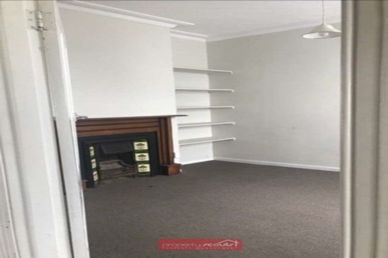 Photo of property in 189 Macandrew Road, South Dunedin, Dunedin, 9012