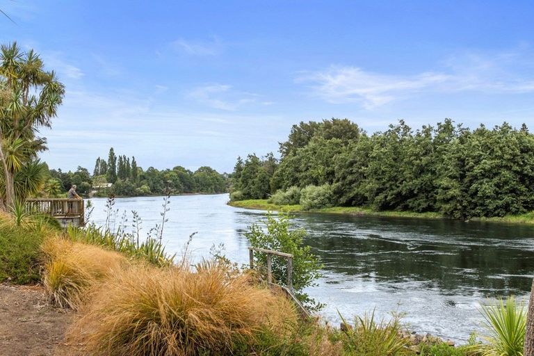 Photo of property in 900 River Road, Queenwood, Hamilton, 3210