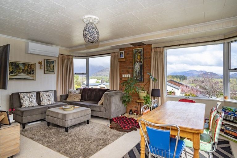 Photo of property in 74 Cotter Avenue, Arrowtown, 9302