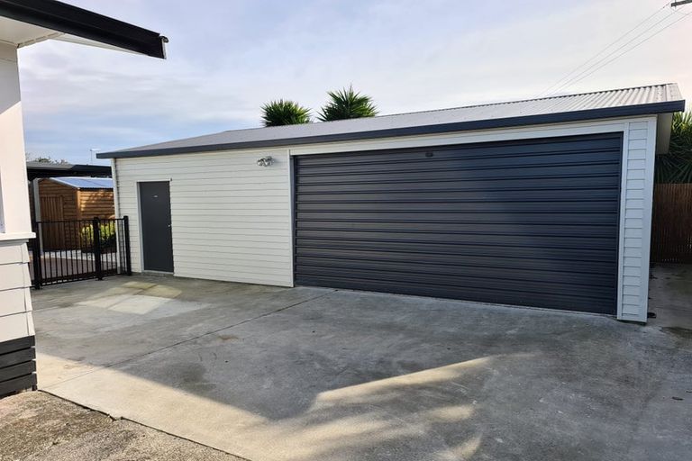 Photo of property in 256 Sandwich Road, St Andrews, Hamilton, 3200