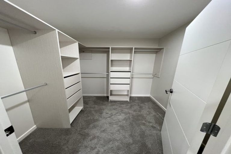 Photo of property in 55c Potter Avenue, Northcote, Auckland, 0627