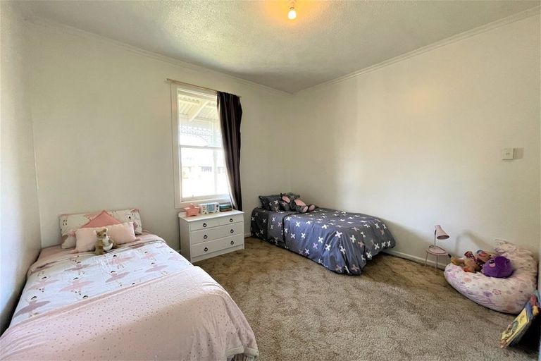 Photo of property in 108 Clyde Street, Balclutha, 9230