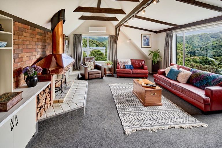 Photo of property in 21 Rochester Street, Wilton, Wellington, 6012