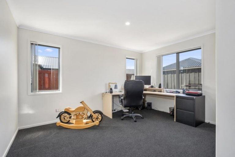 Photo of property in 78 Penetaka Heights, Pyes Pa, Tauranga, 3112