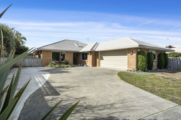 Photo of property in 100 Cedar Drive, Paraparaumu Beach, Paraparaumu, 5032