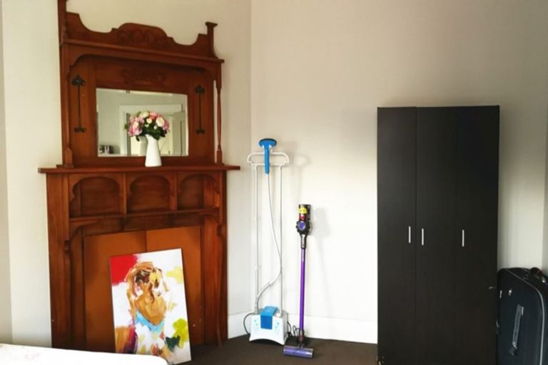 Photo of property in 45g Swanson Road, Henderson, Auckland, 0610