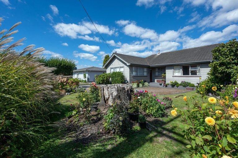 Photo of property in 74 Sunset Road, Mangakakahi, Rotorua, 3015
